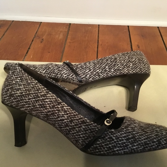 Vintage COACH tweed pumps - Picture 3 of 7